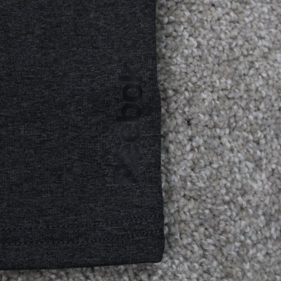 Reebok Vector Tee Shirt NWT Mens Large Gray Polyester S/S Pullover Crewneck - Picture 3 of 11